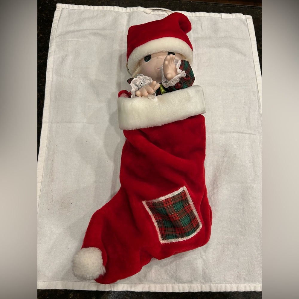 NEW, OLD STOCK , NEVER OPENED PRECIOUS MOMENTS “HOLLY” DOLL IN STOCKING